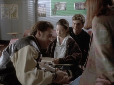 Charmed-Online_dot_nl-PicketFences1x06-1041.jpg
