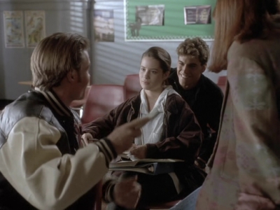 Charmed-Online_dot_nl-PicketFences1x06-1043.jpg