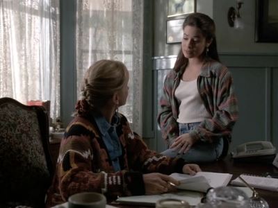 Charmed-Online_dot_nl-PicketFences1x07-0341.jpg