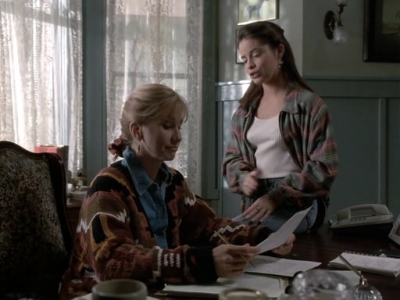 Charmed-Online_dot_nl-PicketFences1x07-0349.jpg