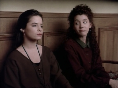 Charmed-Online_dot_nl-PicketFences1x15-10159.jpg