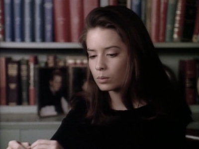 Charmed-Online_dot_nl-PicketFences1x15-8123.jpg
