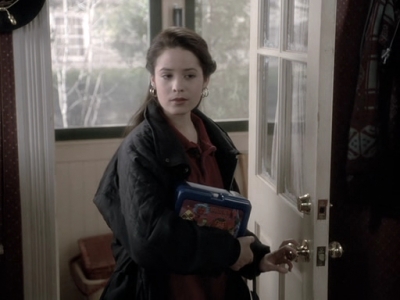 Charmed-Online_dot_nl-PicketFences1x18-11073.jpg