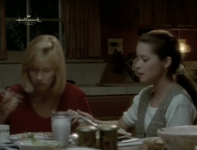 Charmed-Online_dot_nl-PicketFences3x01-0974.jpg