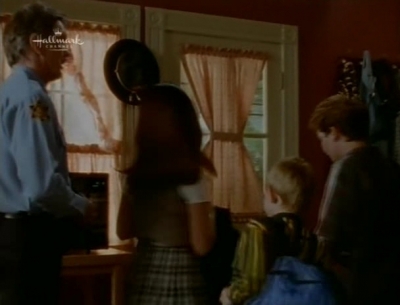 Charmed-Online_dot_nl-PicketFences3x04-0242.jpg