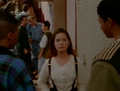 Charmed-Online_dot_nl-PicketFences3x04-1220.jpg