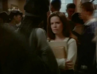 Charmed-Online_dot_nl-PicketFences3x04-1498.jpg