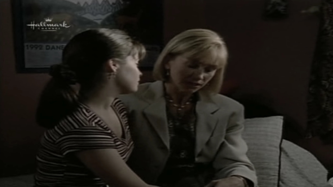 Charmed-Online_dot_nl-PicketFences4x01-2374.jpg