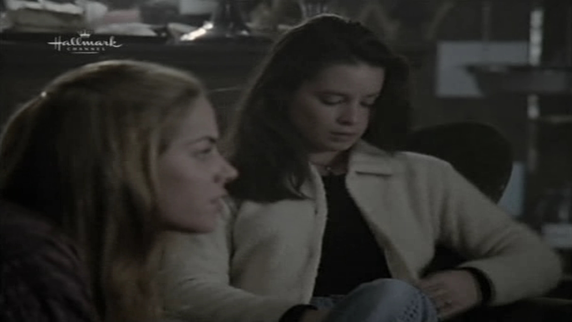 Charmed-Online_dot_nl-PicketFences4x10-1830.jpg
