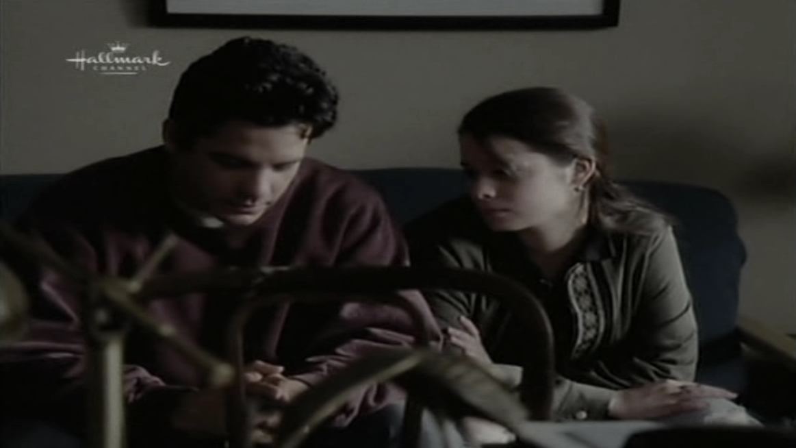 Charmed-Online_dot_nl-PicketFences4x10-2450.jpg