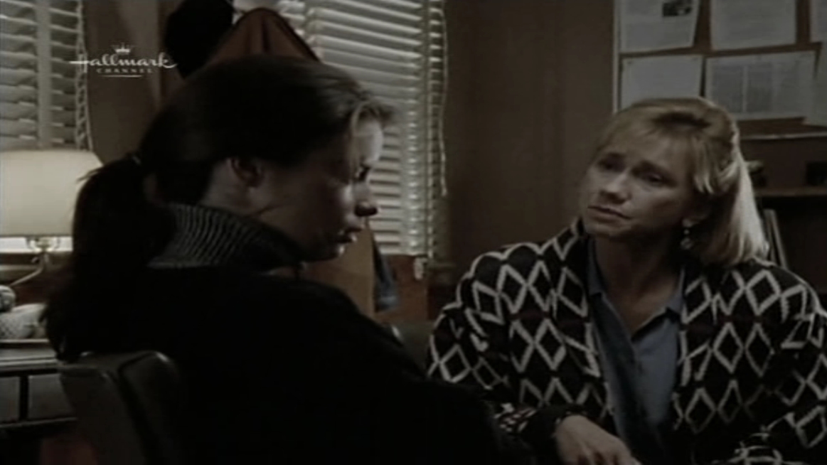 Charmed-Online_dot_nl-PicketFences4x10-2999.jpg