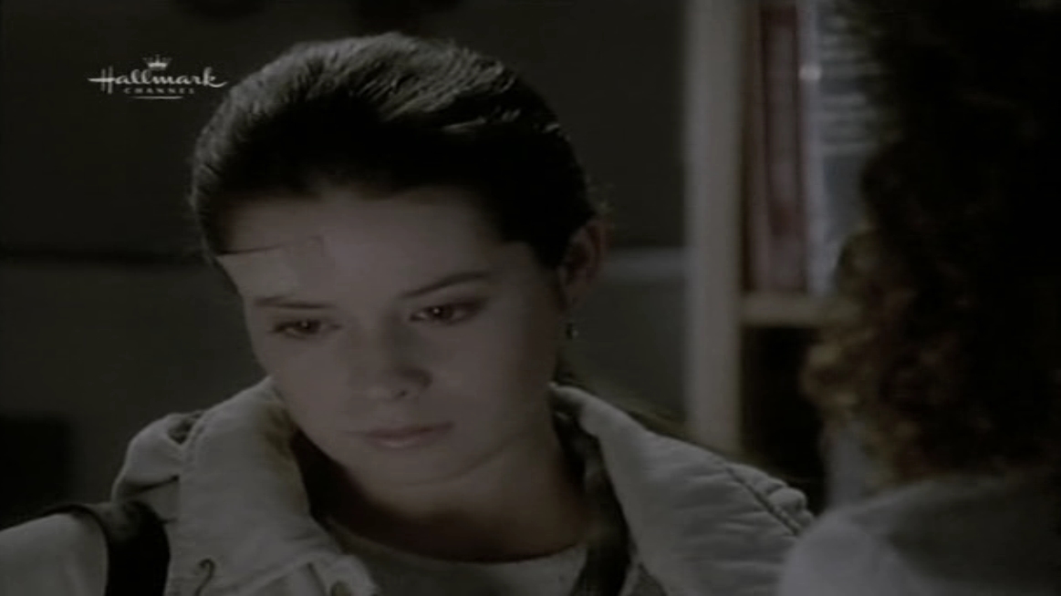 Charmed-Online_dot_nl-PicketFences4x10-3565.jpg