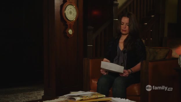 Charmed-Online-dot-net_PrettyLittleLiars1x04CanYouHearMeNow2319.jpg
