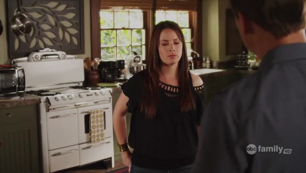 Charmed-Online-dot-net_PrettyLittleLiars1x05RealityBitesMe0260.jpg