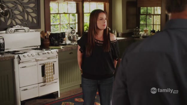 Charmed-Online-dot-net_PrettyLittleLiars1x05RealityBitesMe0286.jpg