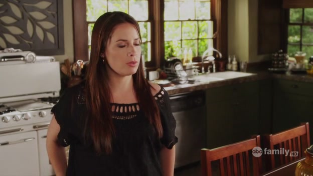 Charmed-Online-dot-net_PrettyLittleLiars1x05RealityBitesMe0291.jpg