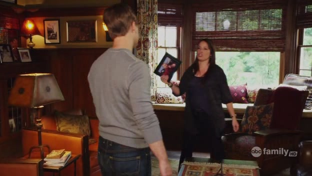 Charmed-Online-dot-net_PrettyLittleLiars1x05RealityBitesMe1868.jpg