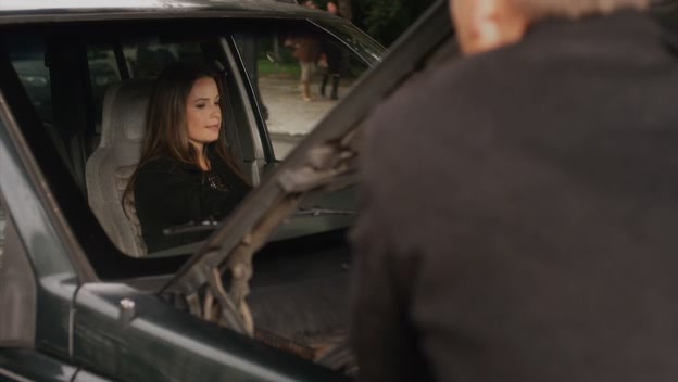 Charmed-Online-dot-net_PrettyLittleLiars1x15AtFirstYouDontSucceedLieLieAgain1410.jpg