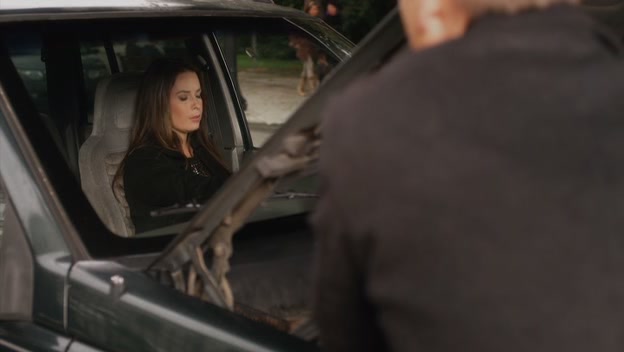 Charmed-Online-dot-net_PrettyLittleLiars1x15AtFirstYouDontSucceedLieLieAgain1411.jpg