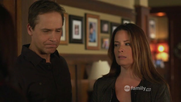 Charmed-Online-dot-net_PrettyLittleLiars1x20SomeonetoWatchOverMe0179.jpg