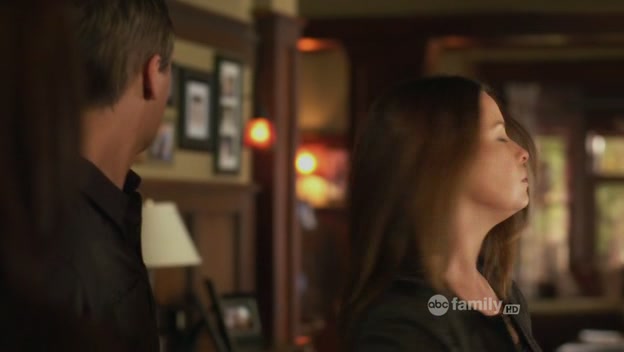 Charmed-Online-dot-net_PrettyLittleLiars1x20SomeonetoWatchOverMe0194.jpg