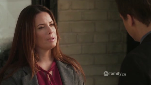 Charmed-Online-dot-net_PrettyLittleLiars1x20SomeonetoWatchOverMe0936.jpg