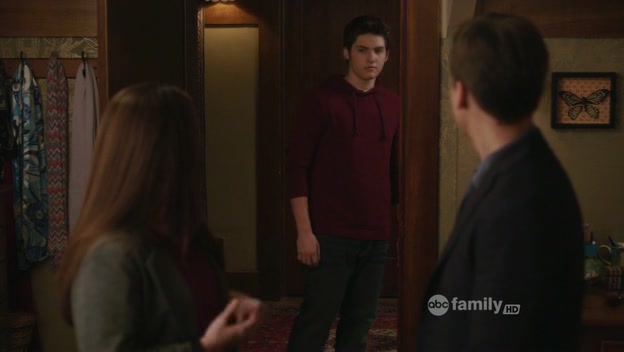 Charmed-Online-dot-net_PrettyLittleLiars1x20SomeonetoWatchOverMe1635.jpg