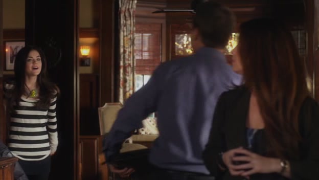 Charmed-Online-dot-net_PrettyLittleLiars1x22ForWhomtheBellTolls0192.jpg