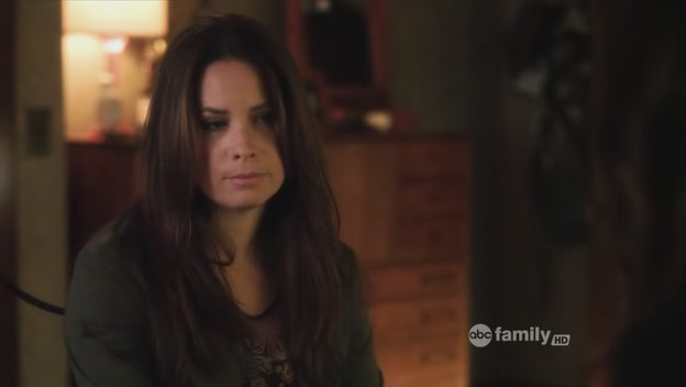 Charmed-Online-dot-net_PrettyLittleLiars-206NeverLettingGo0332.jpg