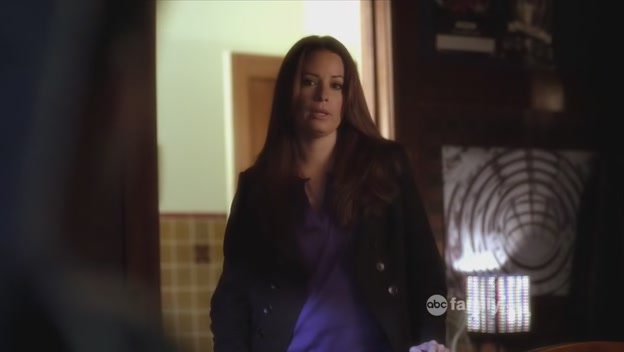 Charmed-Online-dot-net_PrettyLittleLiars-208SaveTheDate1512.jpg