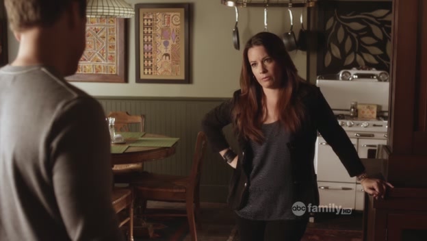 Charmed-Online-dot-net_PrettyLittleLiars-209PictureThis1242.jpg