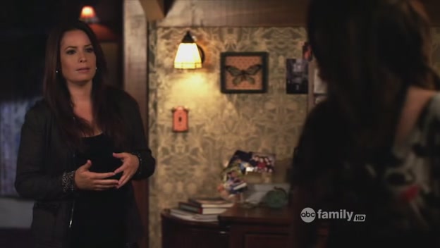 Charmed-Online_dot_net-PrettyLittleLiars-210TouchedByAnANgel2132.jpg