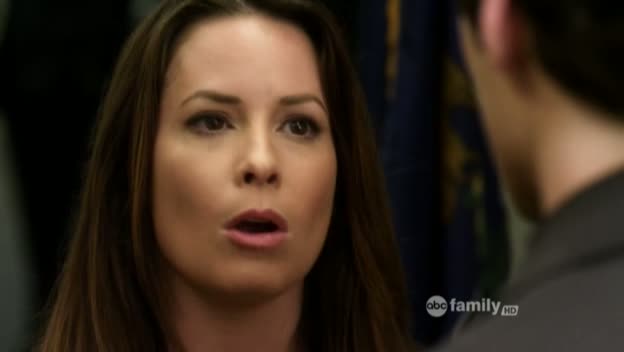 Charmed-Online_dot_net-PrettyLittleLiars-212OverMyDead_Body00074.jpg