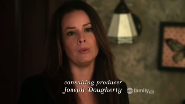 Charmed-Online_dot_net-PrettyLittleLiars-215AHotPieceOfA00045.jpg