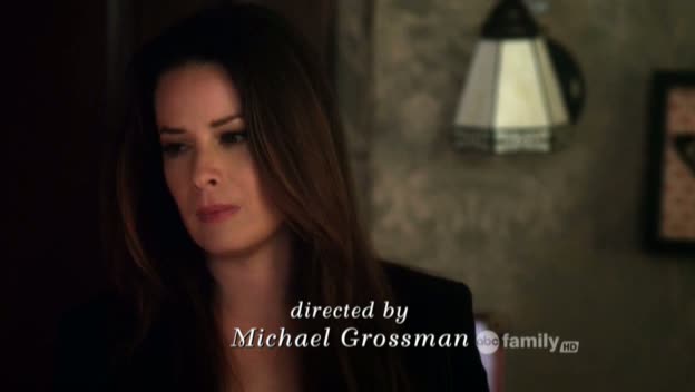 Charmed-Online_dot_net-PrettyLittleLiars-215AHotPieceOfA00066.jpg