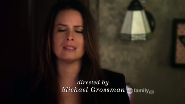 Charmed-Online_dot_net-PrettyLittleLiars-215AHotPieceOfA00067.jpg