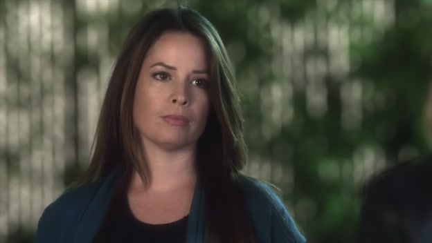Charmed-Online_dot_net-PrettyLittleLiars-219TheNakedTruth0111.jpg
