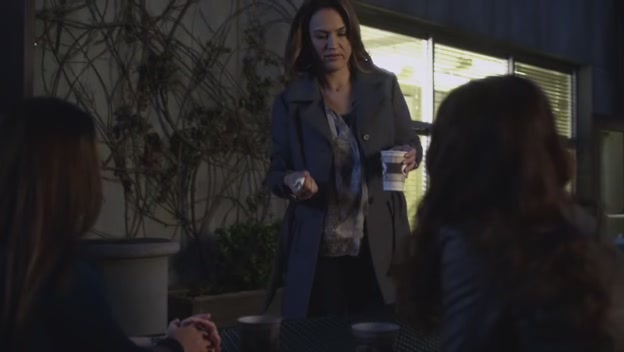 Charmed-Online_dot_net-PrettyLittleLiars-219TheNakedTruth0149.jpg