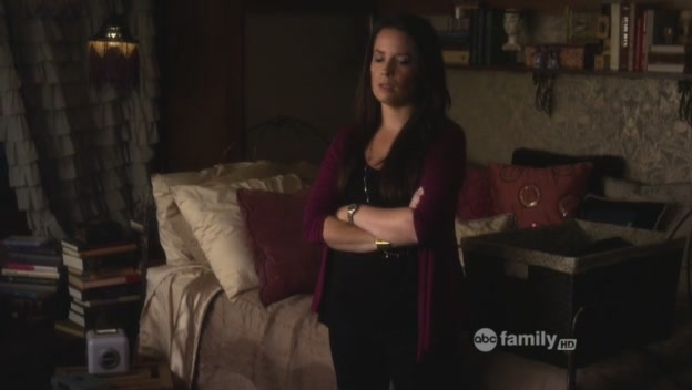 Charmed-Online_dot_net-PrettyLittleLiars-224IfTheseDollsCouldTalk0018.jpg