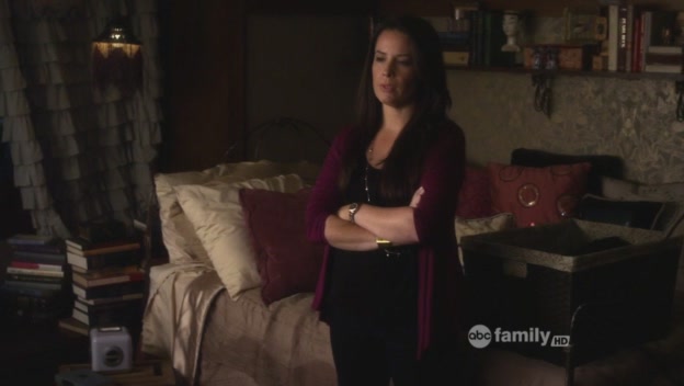 Charmed-Online_dot_net-PrettyLittleLiars-224IfTheseDollsCouldTalk0019.jpg