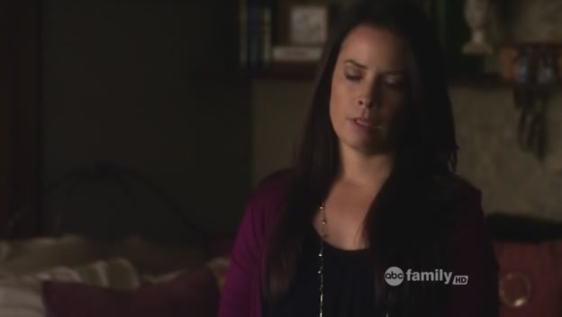 Charmed-Online_dot_net-PrettyLittleLiars-224IfTheseDollsCouldTalk0026.jpg