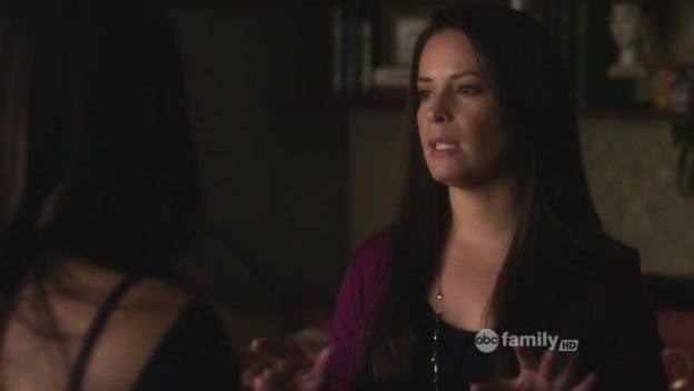 Charmed-Online_dot_net-PrettyLittleLiars-224IfTheseDollsCouldTalk0032.jpg