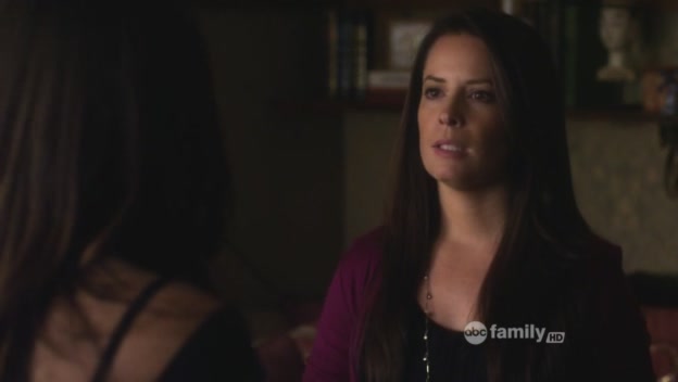 Charmed-Online_dot_net-PrettyLittleLiars-224IfTheseDollsCouldTalk0034.jpg