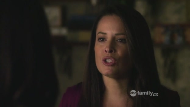 Charmed-Online_dot_net-PrettyLittleLiars-224IfTheseDollsCouldTalk0055.jpg