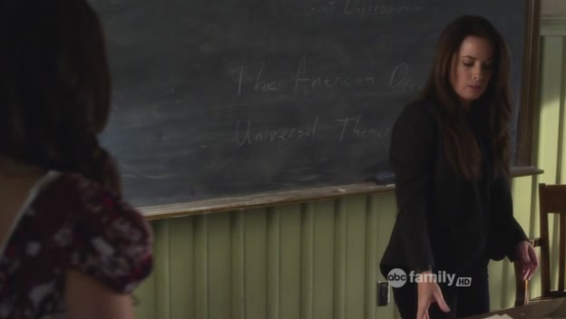 Charmed-Online_dot_net-PrettyLittleLiars-224IfTheseDollsCouldTalk0104.jpg