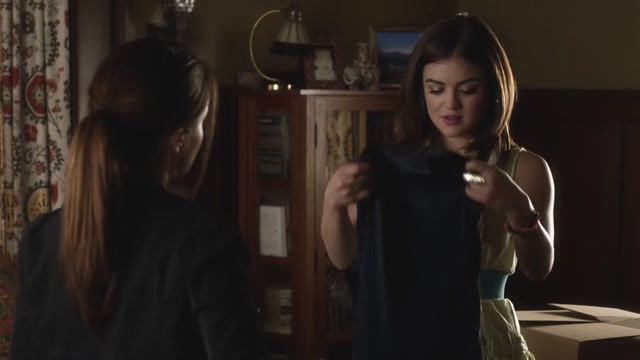 Charmed-Online_dot_net-PrettyLittleLiars-301ItHappenedThatNight1283.jpg