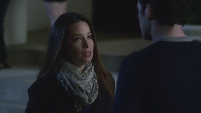 Charmed-Online_dot_net-PrettyLittleLiars-301ItHappenedThatNight1687.jpg
