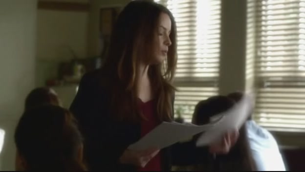 Charmed-Online_dot_net-PrettyLittleLiars-3x02BloodIsTheNewBlack0016.jpg