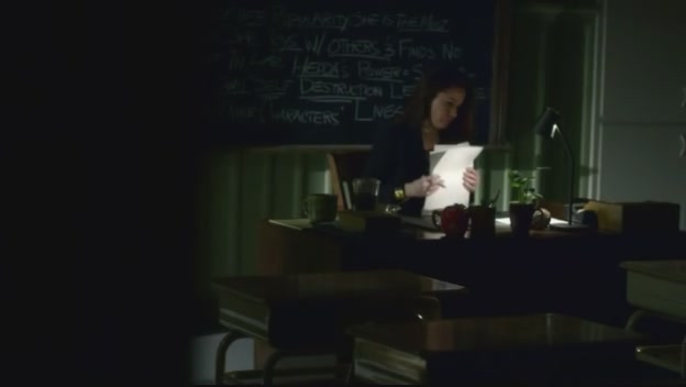 Charmed-Online_dot_net-PrettyLittleLiars-3x02BloodIsTheNewBlack2159.jpg