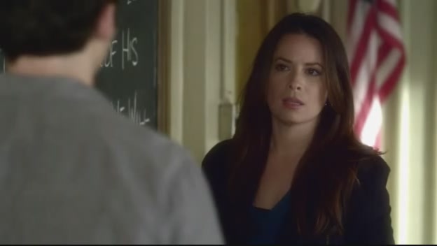 Charmed-Online_dot_net-PrettyLittleLiars-3x02BloodIsTheNewBlack2290.jpg